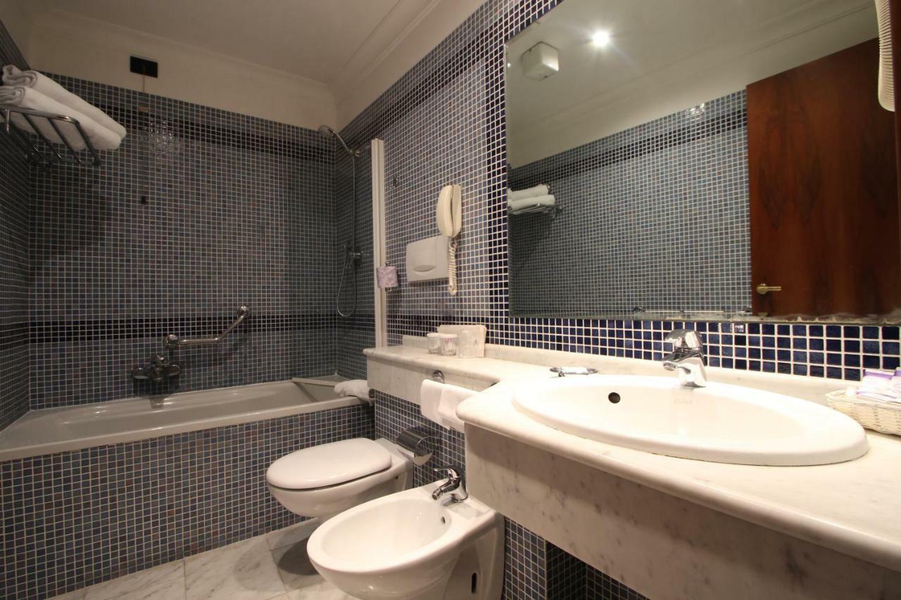 روما Hotel Portoghesi المظهر الخارجي الصورة